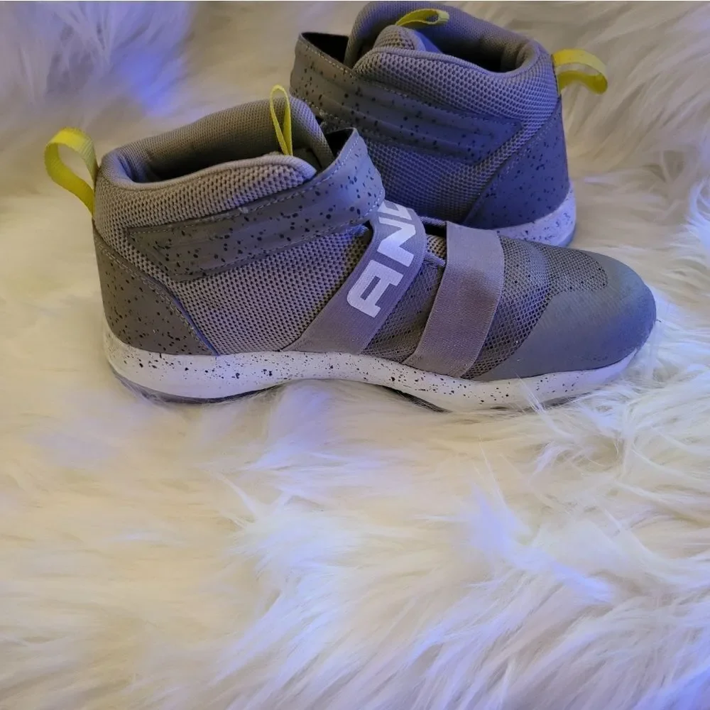 Andi High Tops  - Picture 4 of 7